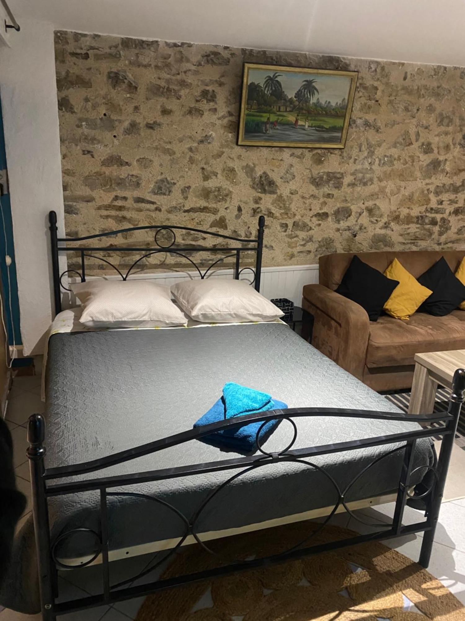 La Casa Du Port, Chambres, Suite Privee, Appartement Avec Vue Sur La Riviere Capendac Zewnętrze zdjęcie